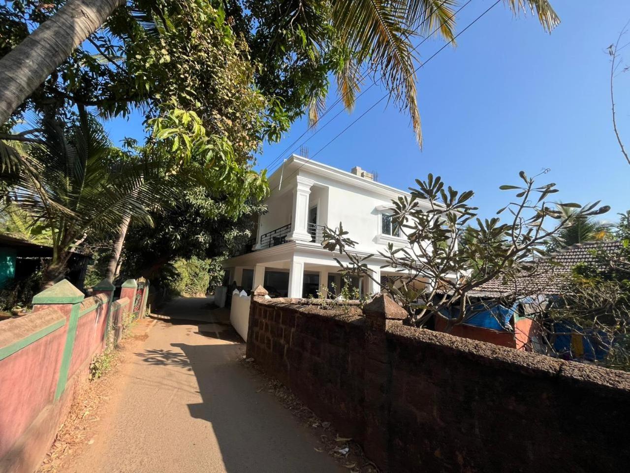 Hotel Ocean'S Edge By Vincen Calangute Exterior foto