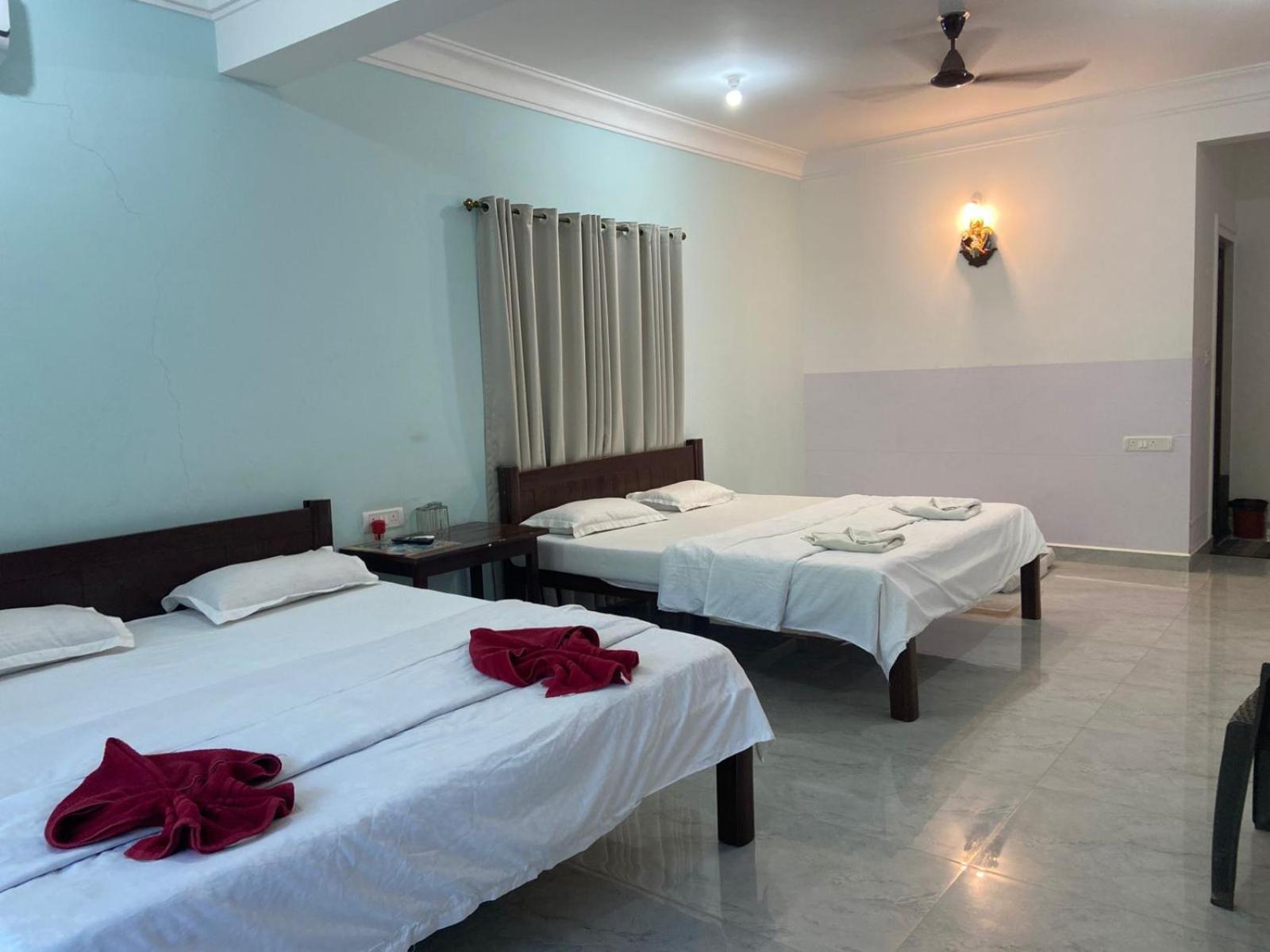 Hotel Ocean'S Edge By Vincen Calangute Exterior foto